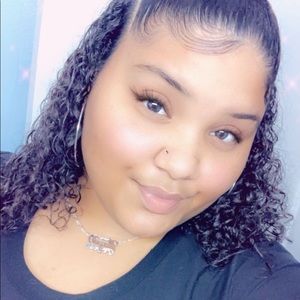 Meet your Posher, Hazel